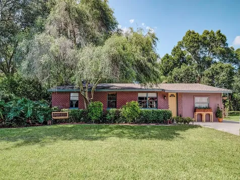 9009 W Norfolk Street Tampa FL 33615