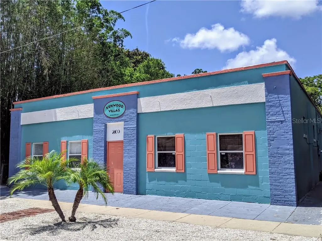 2409 4th Avenue N St Petersburg FL 33713