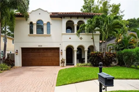 3413 W Barcelona Street Tampa FL 33629