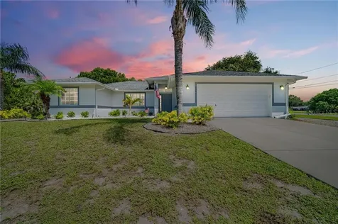 7399 Van Lake Drive Englewood FL 34224