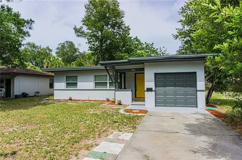2510 14th Street S St Petersburg FL 33705