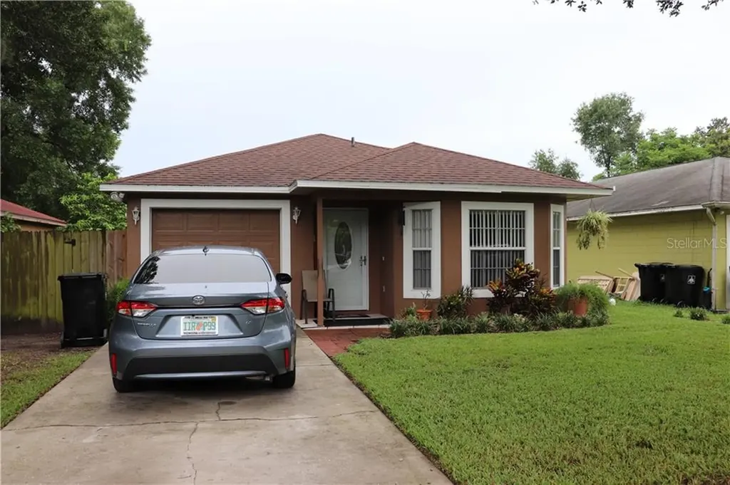 3756 Roseboro Street Orlando FL 32805