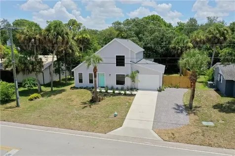 2289 Linwood Drive Sarasota FL 34232