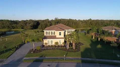 115 171st Street E Bradenton FL 34212