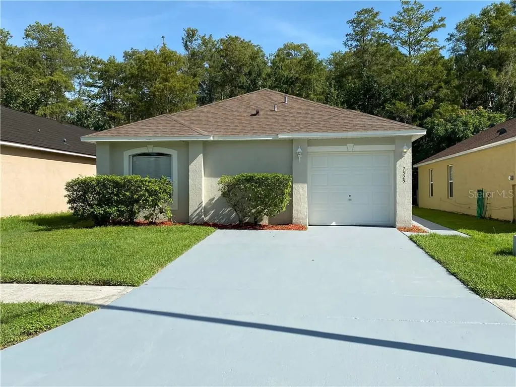7525 Fort William Court Orlando FL 32822