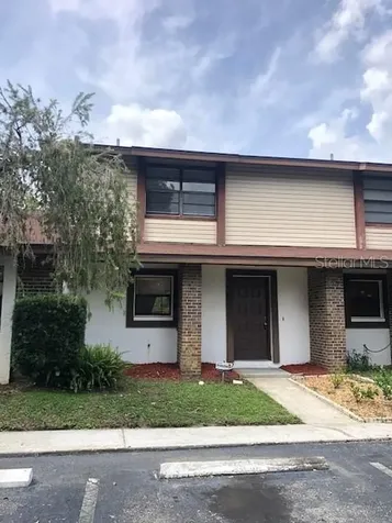 2122 Oak Chace Court Tampa FL 33613