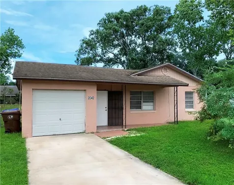 2042 Valencia Circle Kissimmee FL 34741