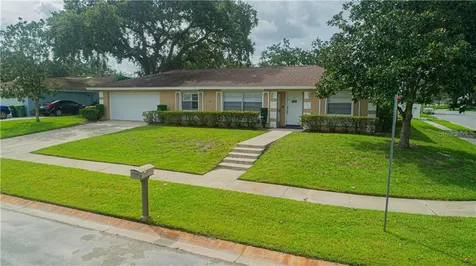4304 Kandra Court Belle Isle FL 32812