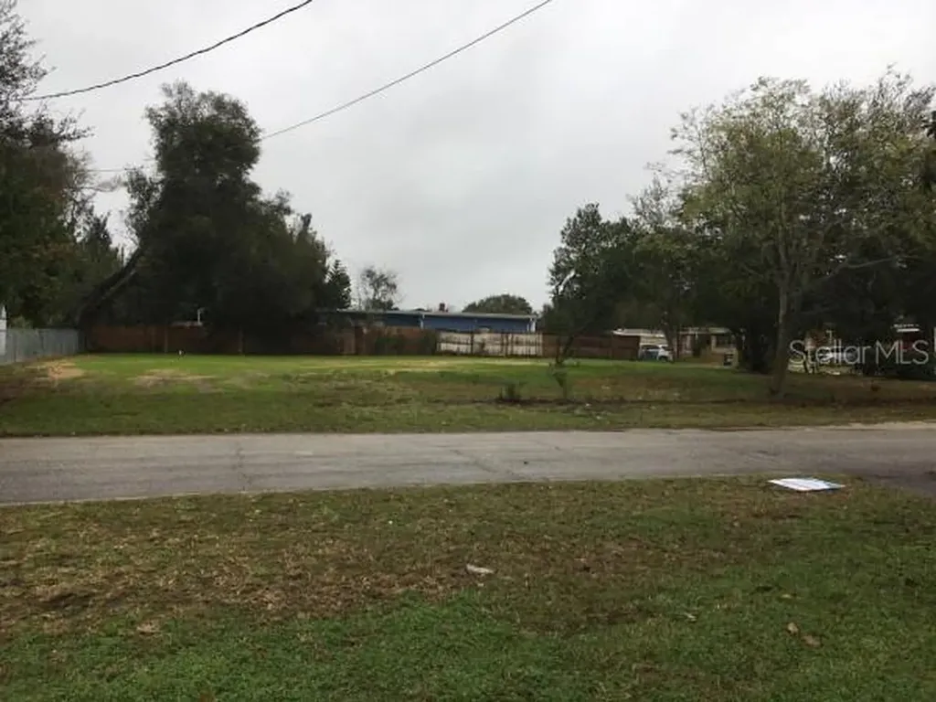 545 Van Ness Street Daytona Beach FL 32114