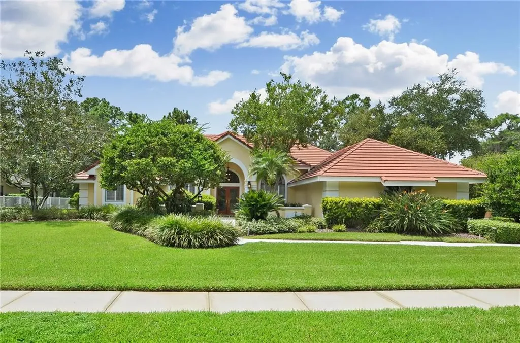 8912 Magnolia Chase Circle Tampa FL 33647