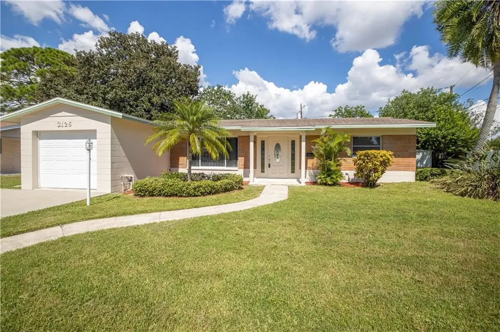 3125 61st Way N St Petersburg FL 33710