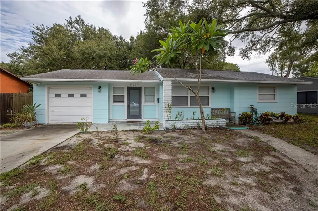 7227 4th Avenue N St Petersburg FL 33710