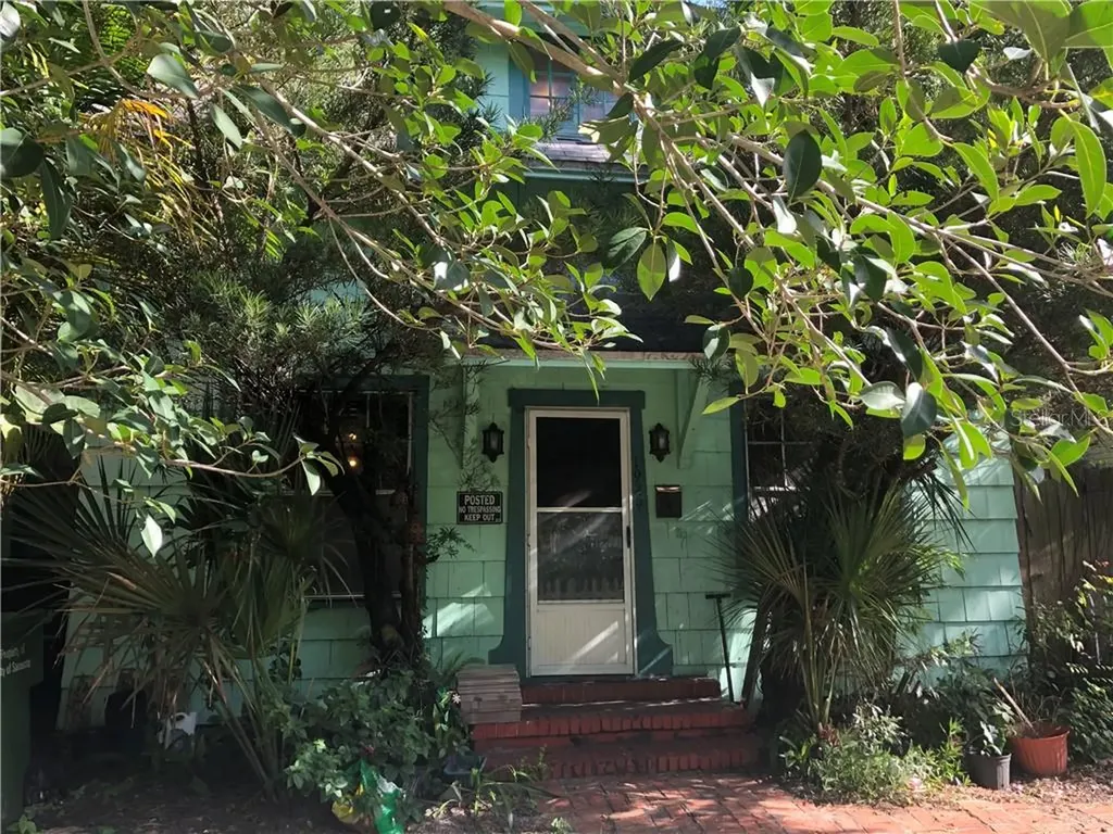 1929 10th Street Sarasota FL 34236