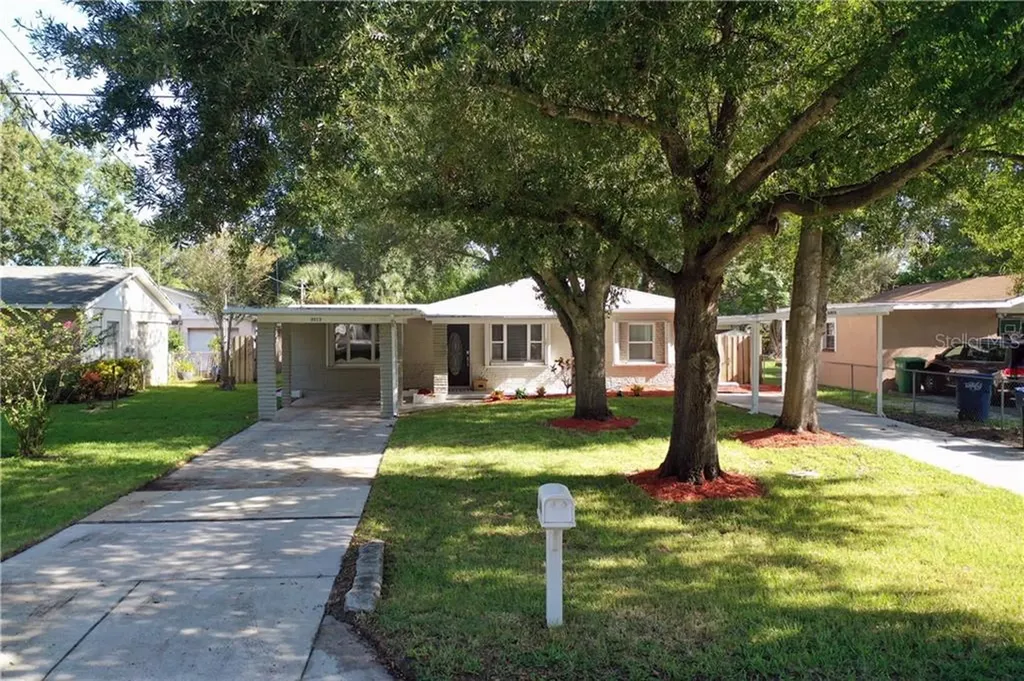 3413 W Pearl Avenue Tampa FL 33611