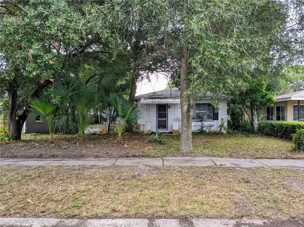 4720 11th Avenue N St Petersburg FL 33713
