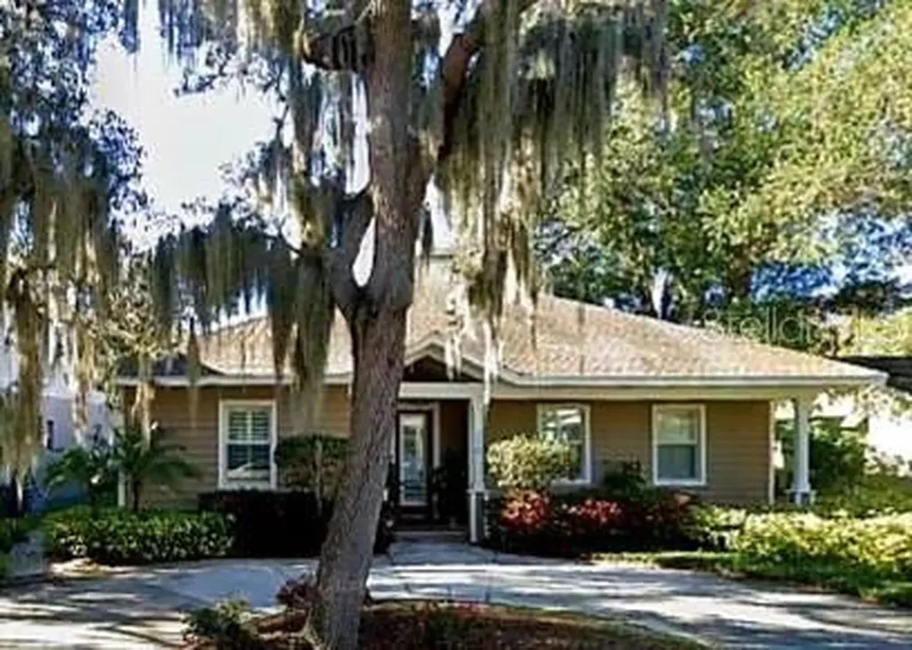 270 Tucker Street Safety Harbor FL 34695