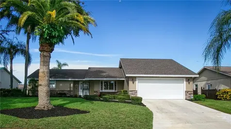 4912 Coral Lake Drive Bradenton FL 34210
