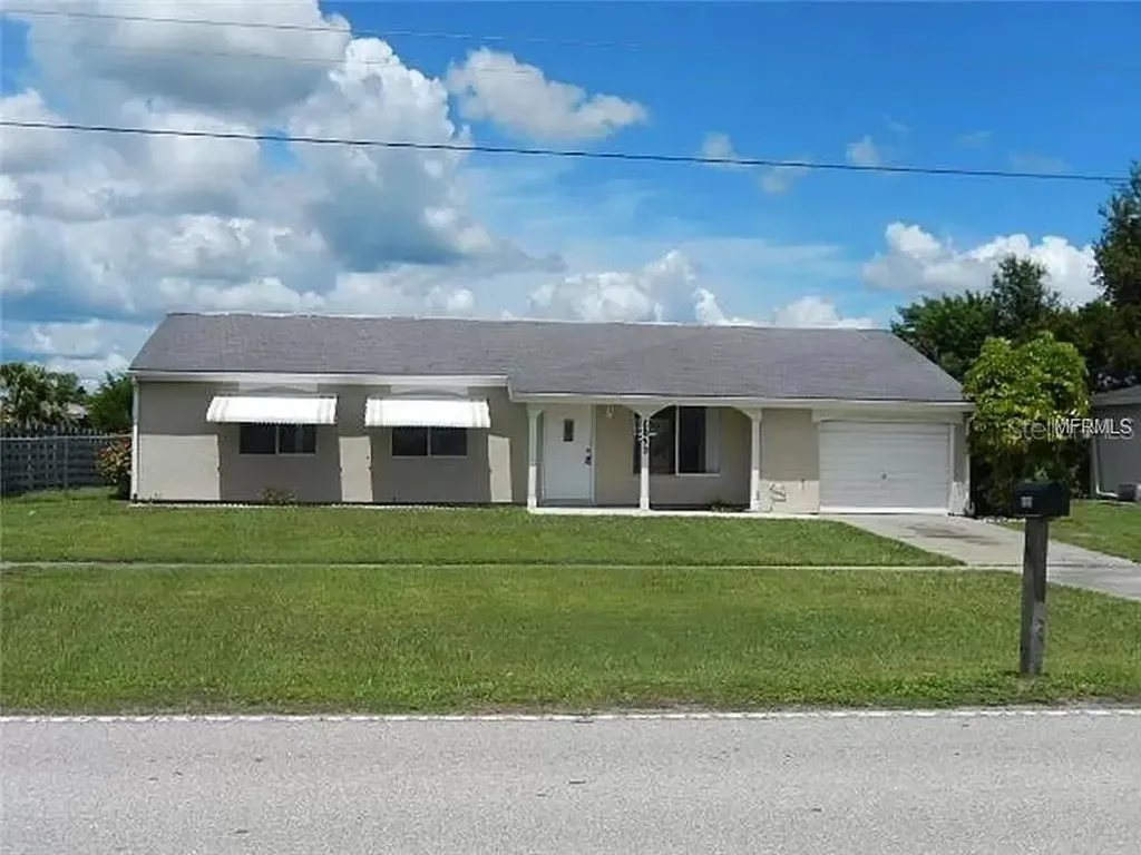 6850 S Biscayne Drive North Port FL 34287