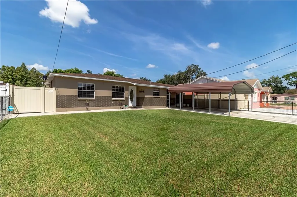 7912 N Thatcher Avenue Tampa FL 33614