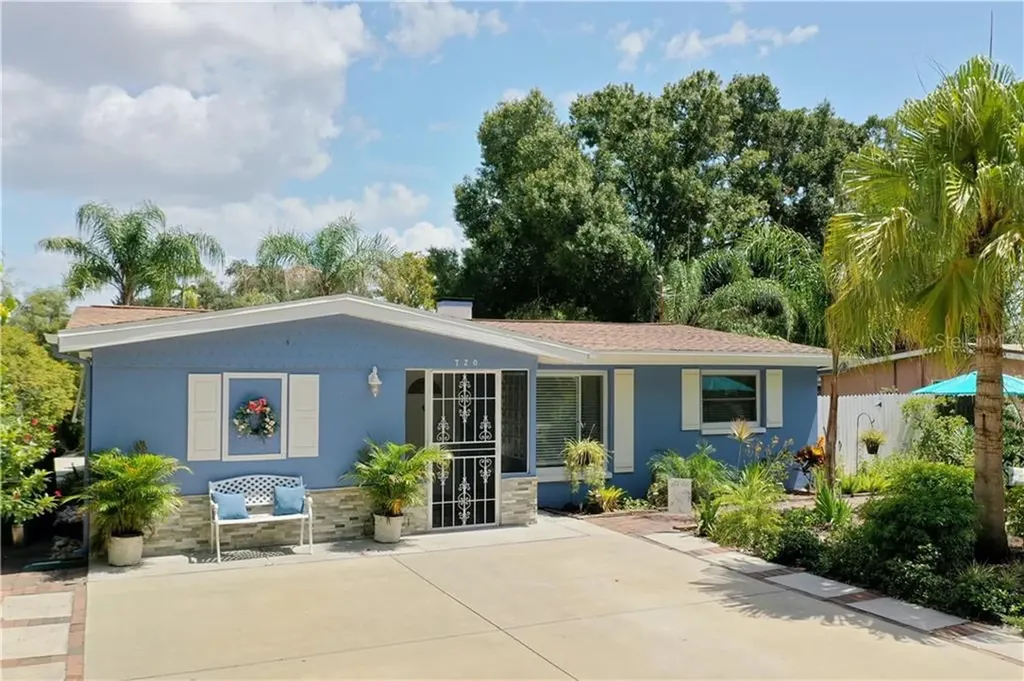 720 W Gate Drive Safety Harbor FL 34695