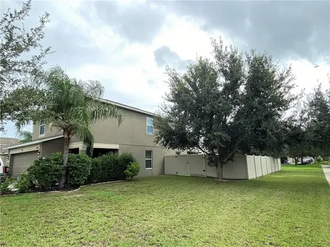 15420 Quail Woods Place Ruskin FL 33573