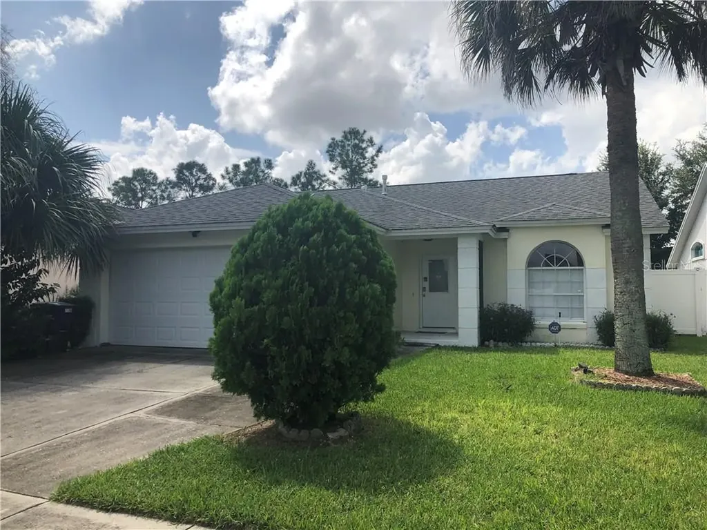 7736 Water Oak Court Kissimmee FL 34747