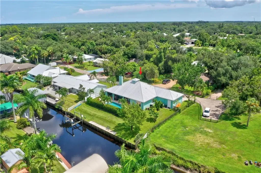 601 SW Timber Trail Stuart FL 34997