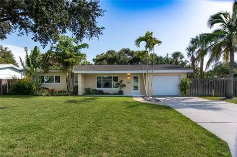 1016 39th Avenue NE St Petersburg FL 33703