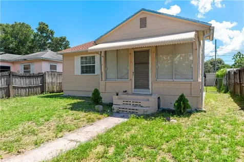 2850 38th Avenue N St Petersburg FL 33713
