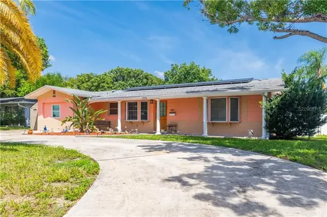4501 36th Avenue N St Petersburg FL 33713
