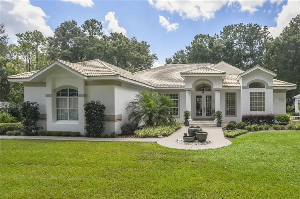 9546 SW 196th Avenue Road Dunnellon FL 34432