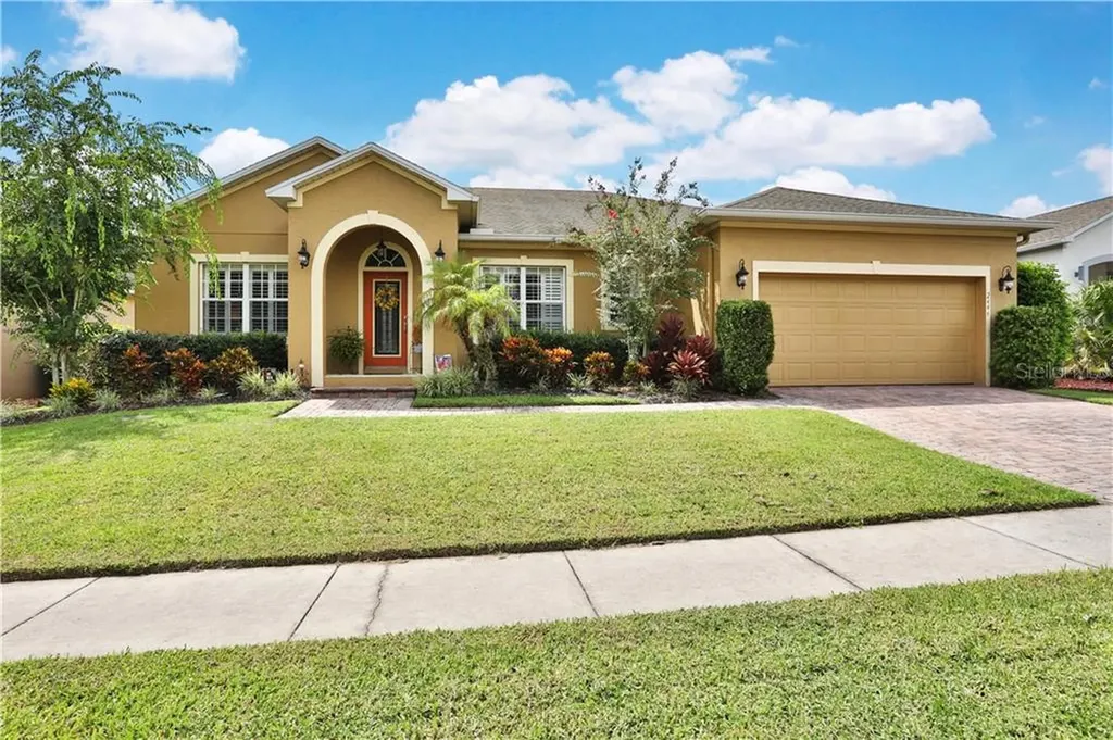 2446 Pickford Circle Apopka FL 32703