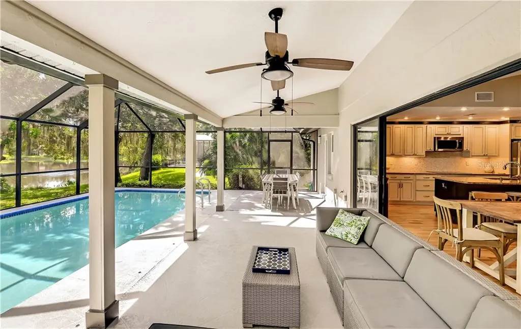 4711 Maid Marian Lane Sarasota FL 34232