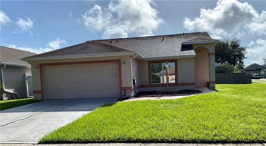 11743 Kennington Court Orlando FL 32824