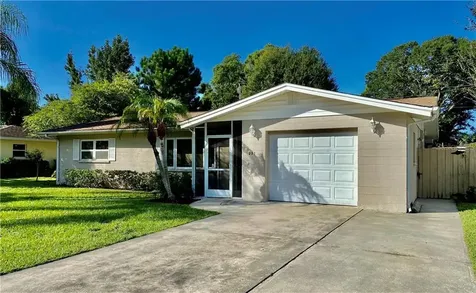 221 Algiers Drive Venice FL 34293