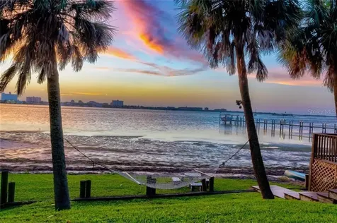 302 Cedar Street Clearwater FL 33755