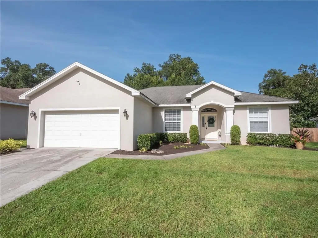 5401 Oxford Manor Circle Lakeland FL 33810