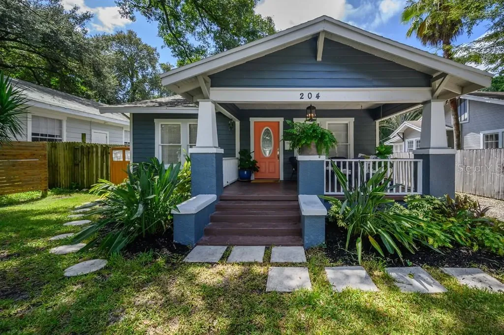 204 W Hilda Street Tampa FL 33603