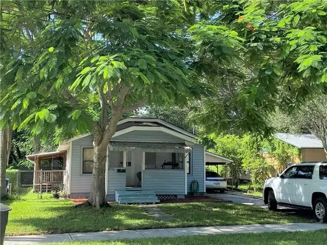 2230 50th Avenue N St Petersburg FL 33714