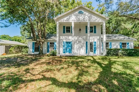 1645 Manor Way S St Petersburg FL 33712