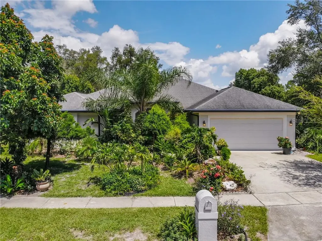 987 Autumn Glen Lane Casselberry FL 32707
