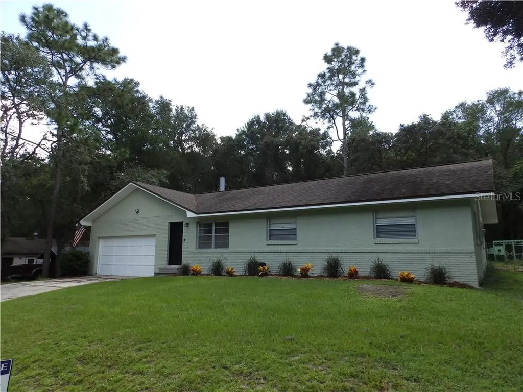 1492 Salvadore Street Deland FL 32720
