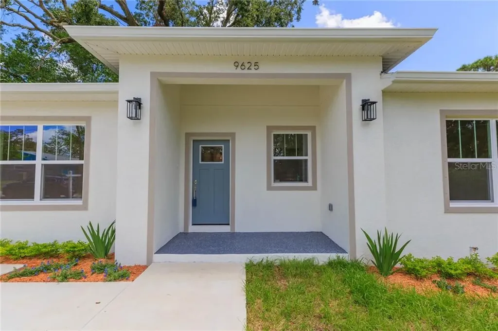 9625 N Ojus Drive Tampa FL 33617