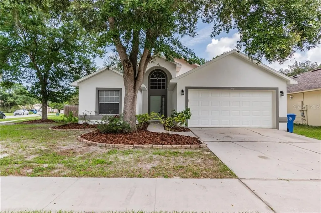 1016 Country Cove Court Oviedo FL 32766