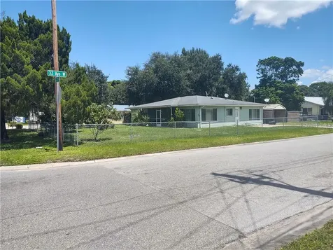 3111 26th Street W Bradenton FL 34205
