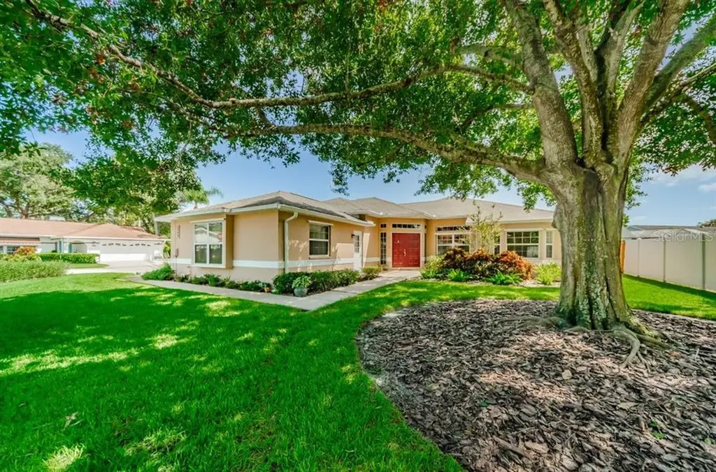 1706 87th Terrace N St Petersburg FL 33702