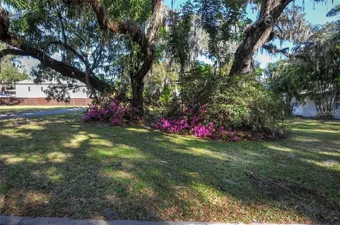 1627 2nd Avenue E Bradenton FL 34208
