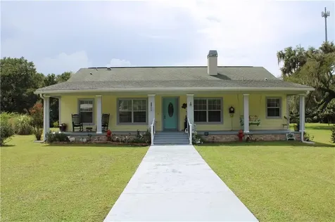 2300 N C 470 Lake Panasoffkee FL 33538