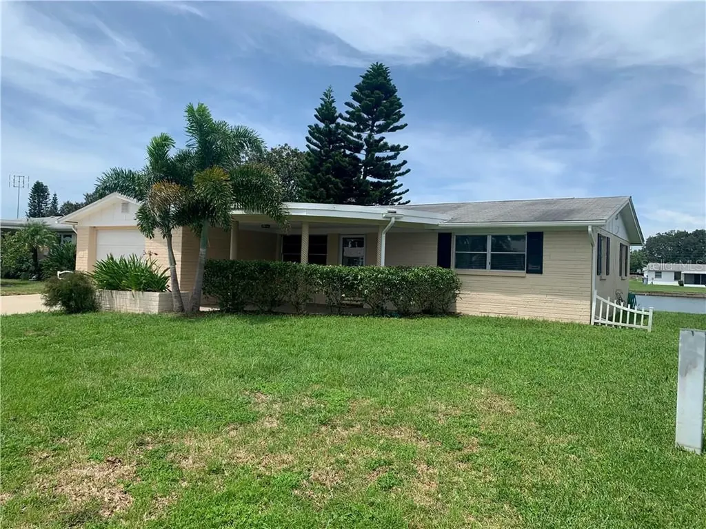 4105 Star Island Drive Holiday FL 34691