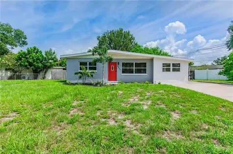 9215 90th Street Seminole FL 33777